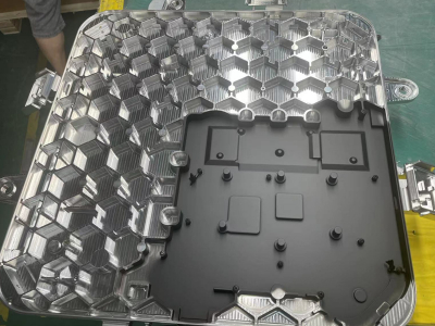 储能项目散热片绝缘喷涂